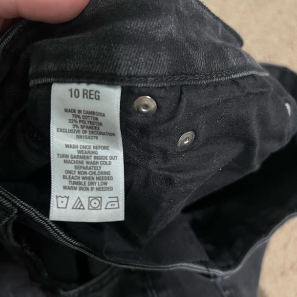 Aeropostale Jeans. Black ripped High Rise - Picture 4 of 5